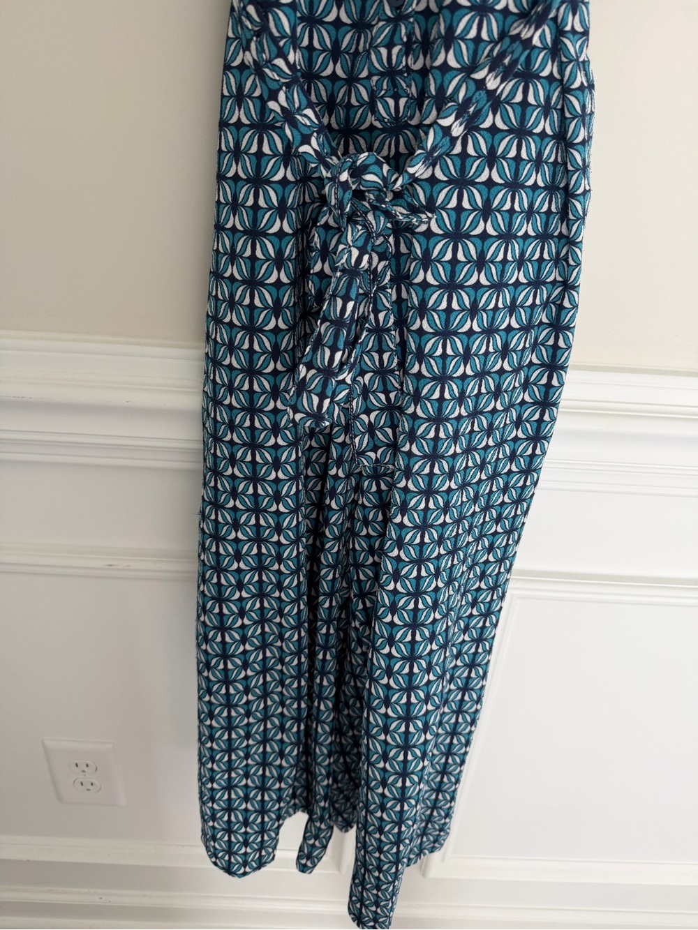 Max Studio Womens Blue Print Capri Jumpsuit Size Xs - Picture 2 of 8